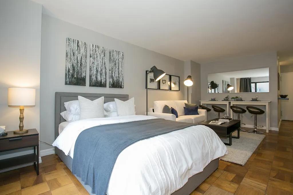 Modern Studio Apartment - Midtown East L USA